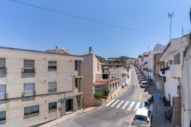 Apartamento Sol y Playa - image 18