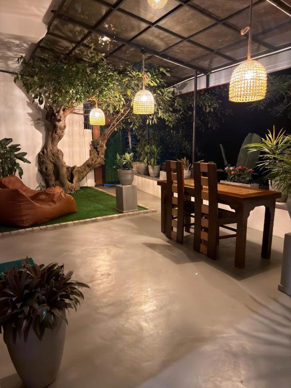 The Trunk House - image 28