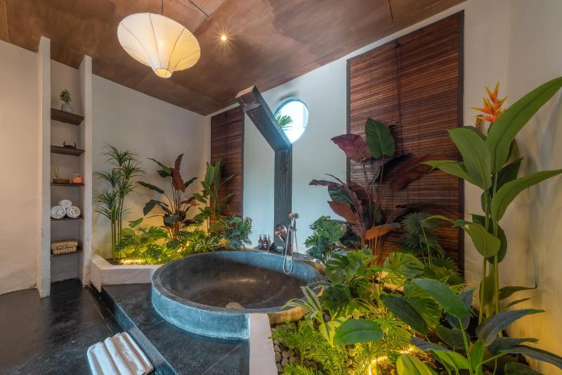 Rimba Villas - Luxury Lush Estate in Canggu - image 12