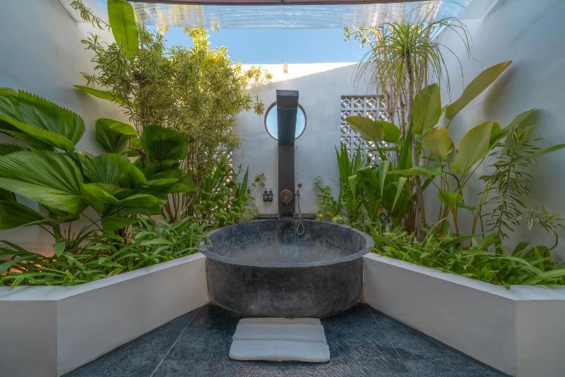 Rimba Villas - Luxury Lush Estate in Canggu - image 2