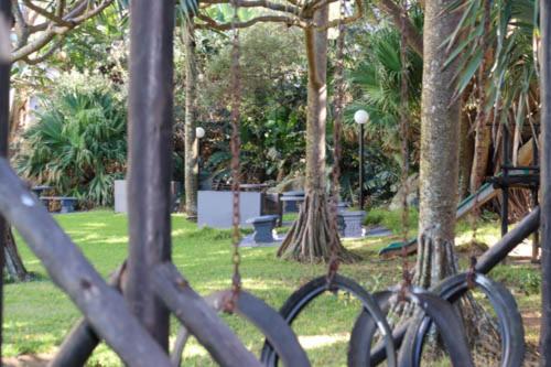LA Ballito - image 11