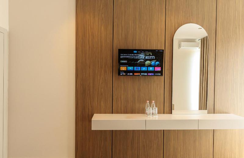Abeille Rooms - image 2