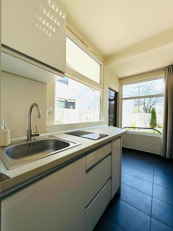 Moon Stylish -FREE parking -Romantic City Stay - image 15