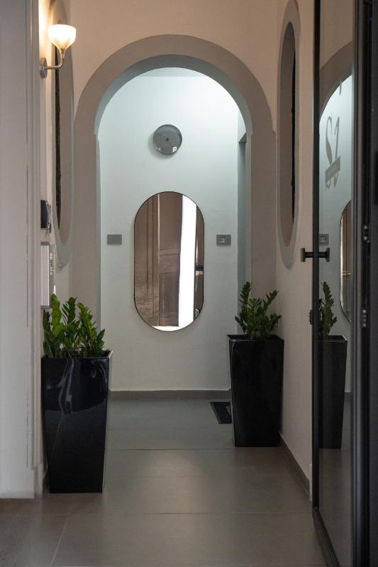 Suite Inn Catania - image 40