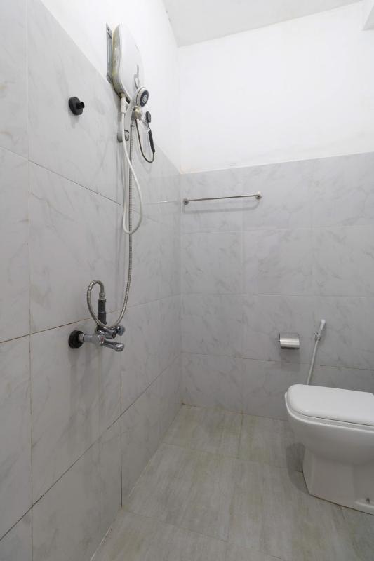 Why Not Guest House Ella - image 12