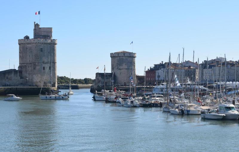 Amazing Apartment In La Rochelle With Wifi - image 10