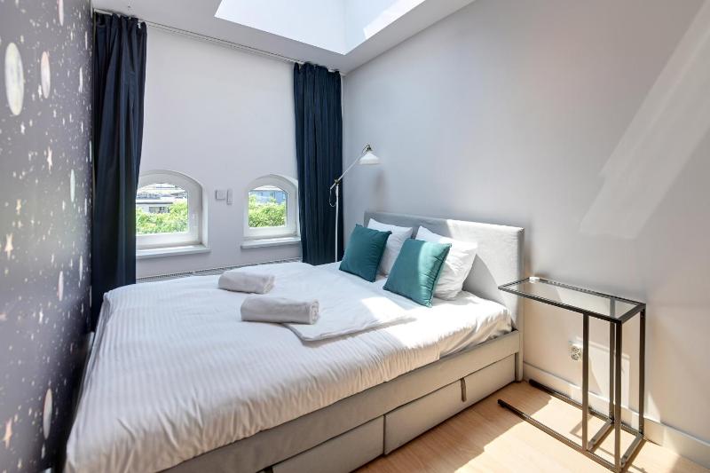 RentPlanet - Apartament Worcella - image 14