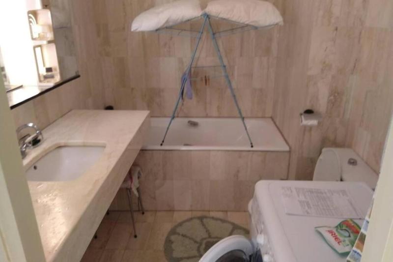 Spacious apartment in front of the sea - image 6
