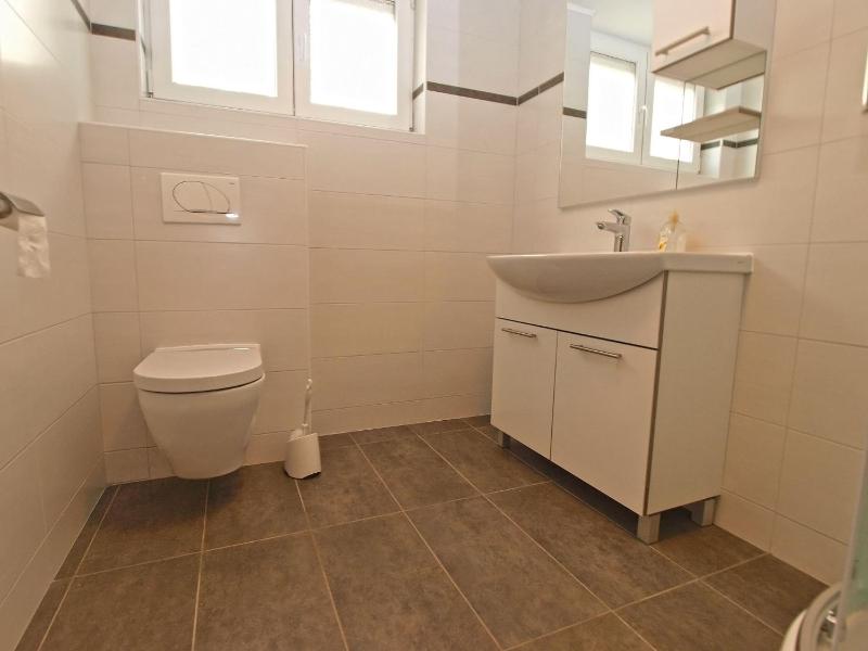 Apartment image 4