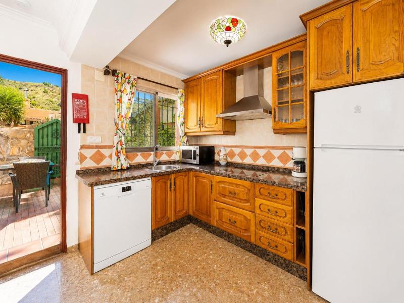 Villa Alvarez - image 4