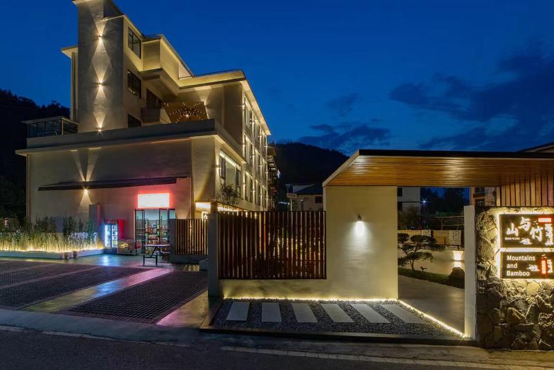 Mountain and Bamboo Holiday Homestay Zhangjiajie Forest Park Branch - image 1