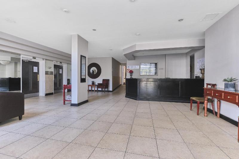 Urban Luxe Studio Illovo Mews By Ctha - image 8