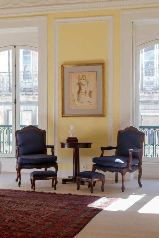 Deluxe Suite image 2