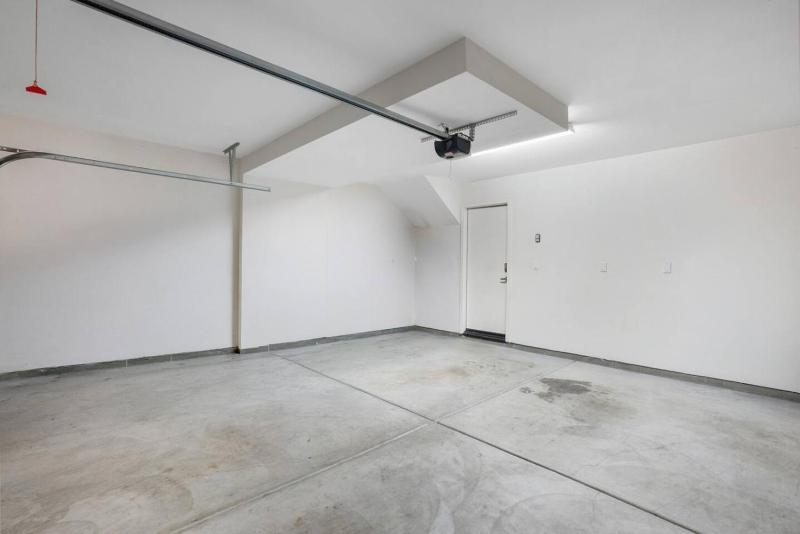NEW 3BR Townhouse Iconic Hollywood Sign Views - image 13