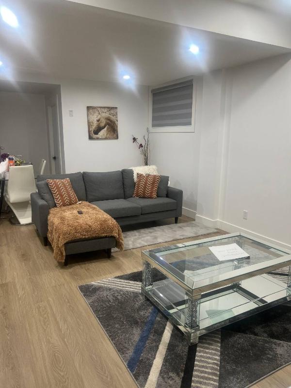 Magnificent Brand New luxurious Basement 2BR NW - image 10