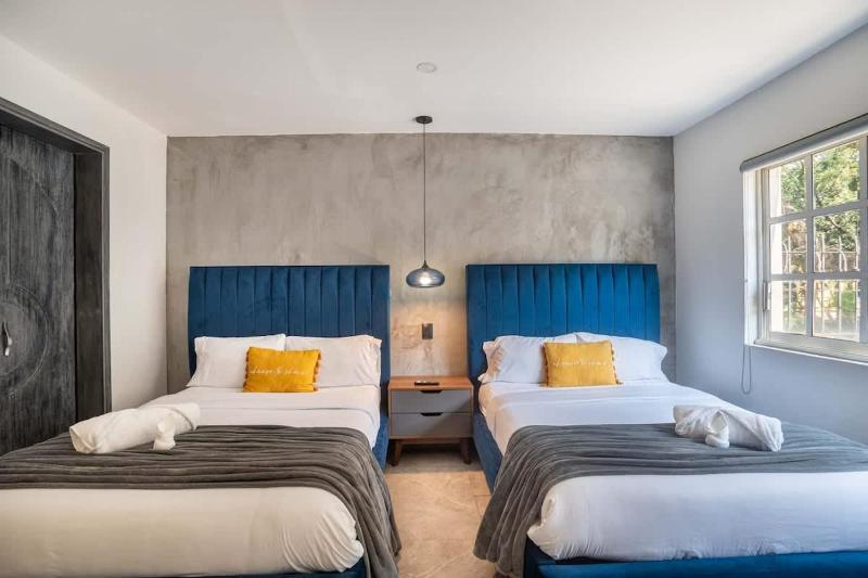 Luxe Polanco Home Private Yard TVs in Each Room - image 32