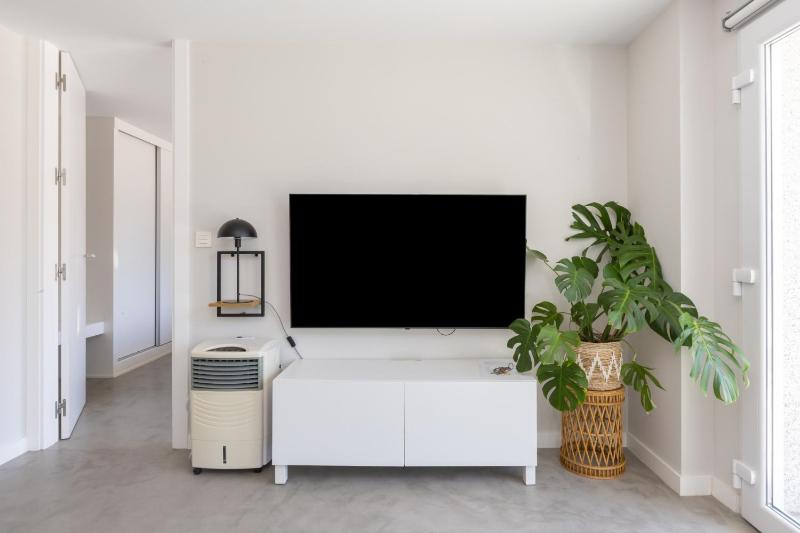 LM house - image 11