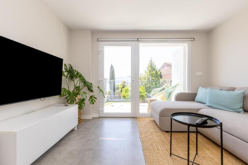 LM house - image 10