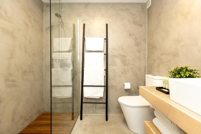 LM house - image 42