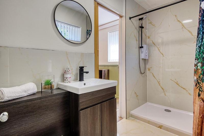 Flat 4 59 Ashley Road - image 4