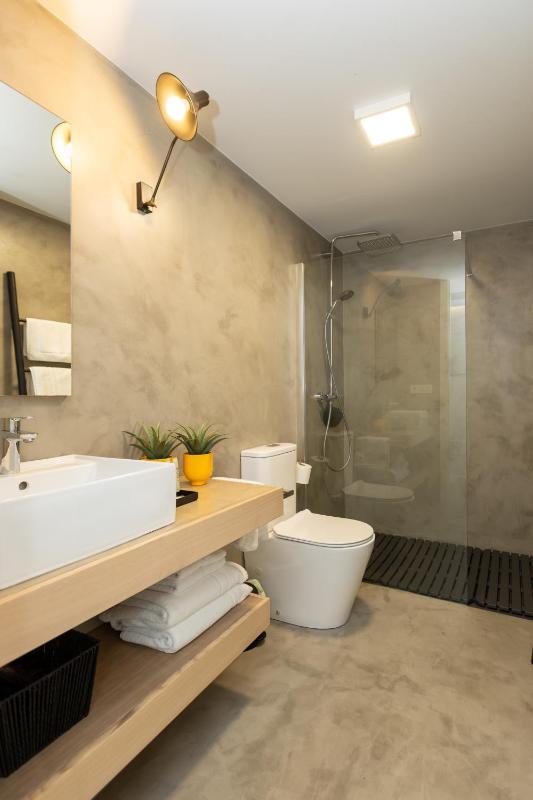 LM house - image 3