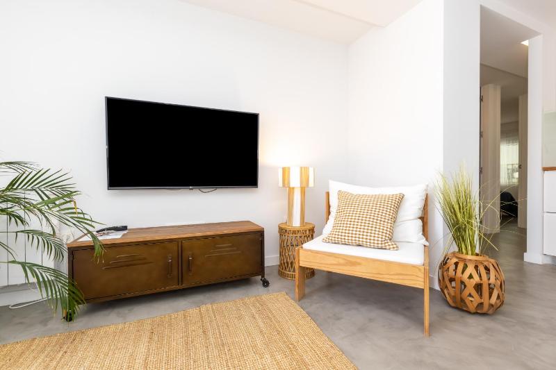 LM house - image 23