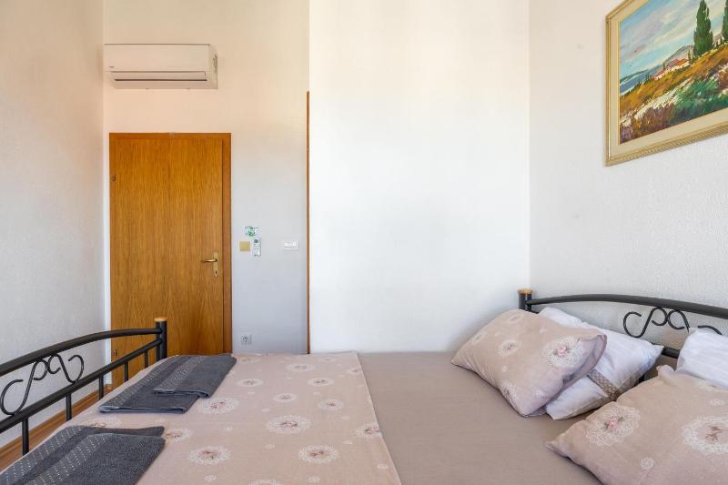Apartments Julijana - image 41