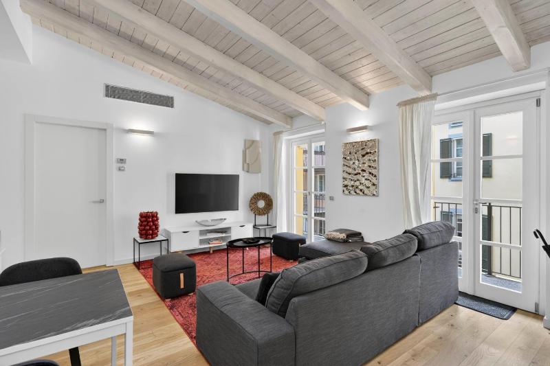 Palazzo Tatti by Rent All Como - image 34