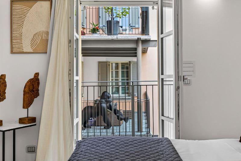 Palazzo Tatti by Rent All Como - image 27