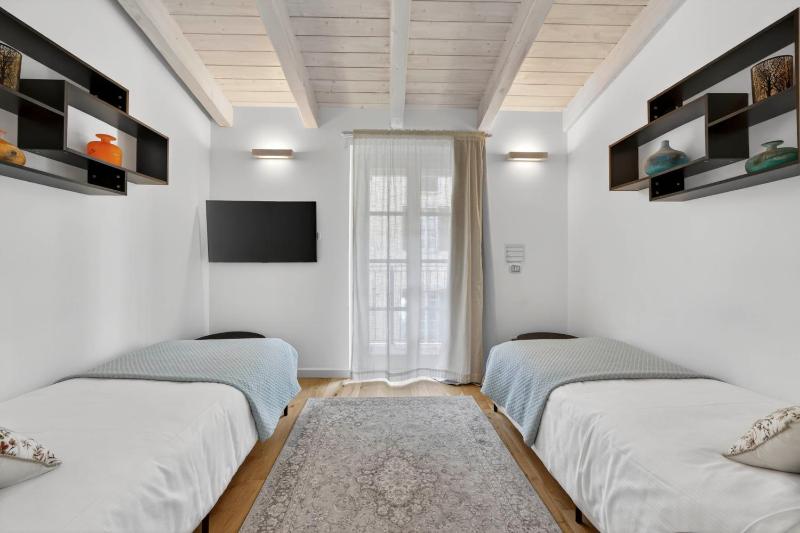 Palazzo Tatti by Rent All Como - image 14