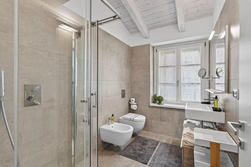 Palazzo Tatti by Rent All Como - image 4