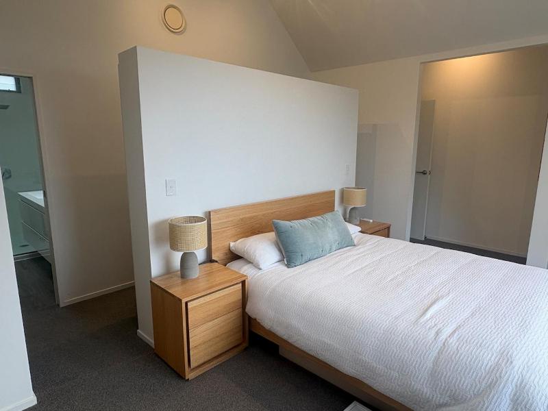 Island Bay Retreat - image 23