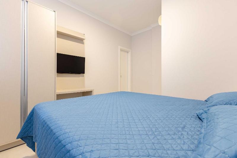 Apartamento Confortável em Mariscal - image 26
