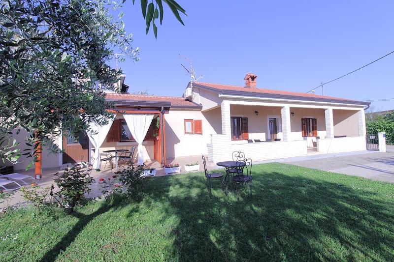 Apartments with parking space Zambratija Umag - 27184 - image 16