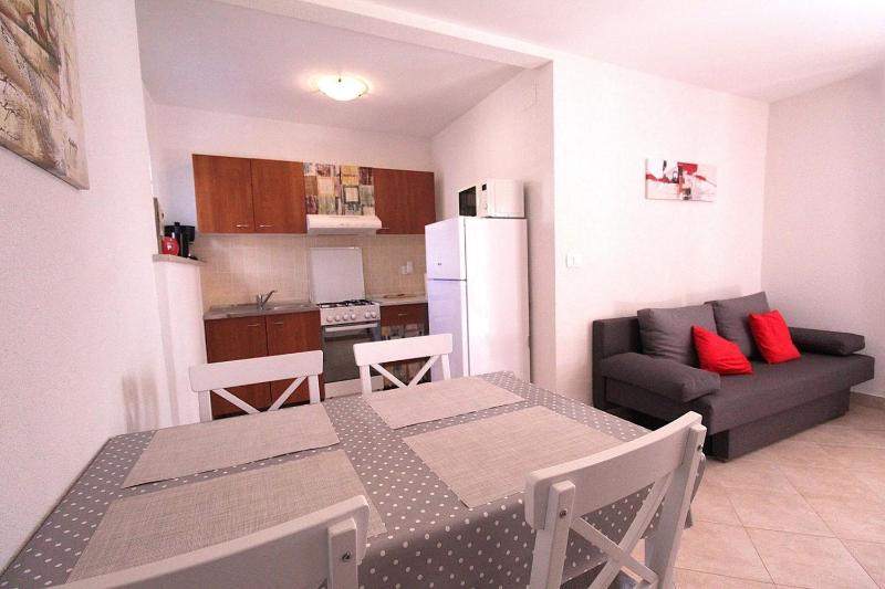 Apartments with parking space Zambratija Umag - 27184 - image 8