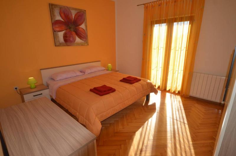 Apartments with parking space Rovinj - 27697 - image 5