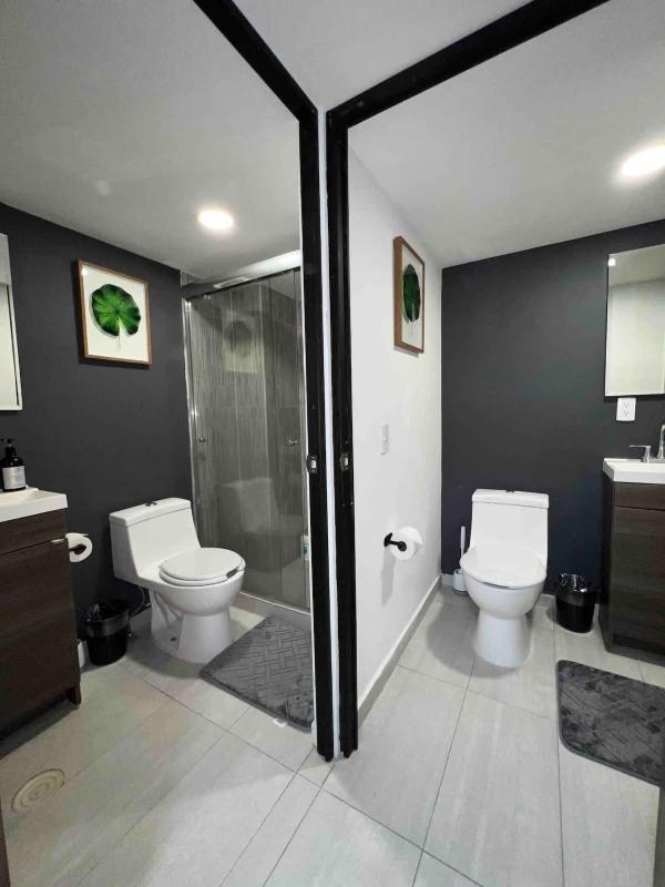 Posh Polanco Stay TVs and Desks in Each Room - image 10