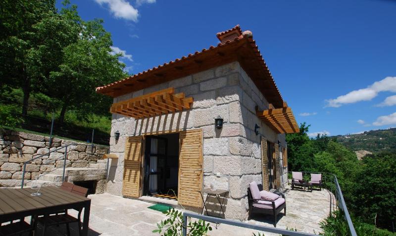 One-Bedroom Villa with Mezzanine image 1