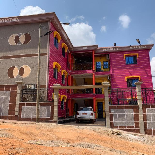 Residencia Del Présidente Motapenda - image 14