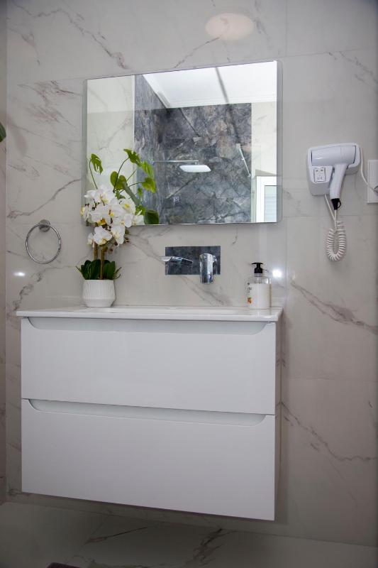 Private Riverside Villa Silvia - image 12