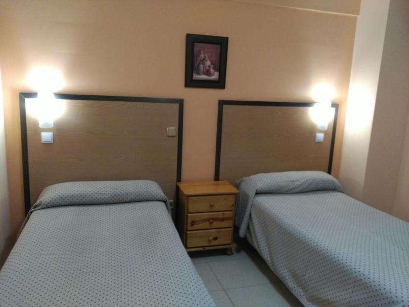 Double Room image 1