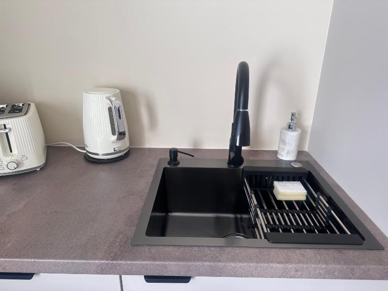 LuxeStay Apartments - image 41