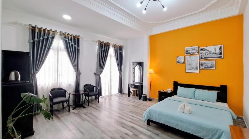 Red Sun Hotel - image 18