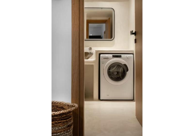 InTown Mykonos- Two Bedrooms Duplex House - image 16