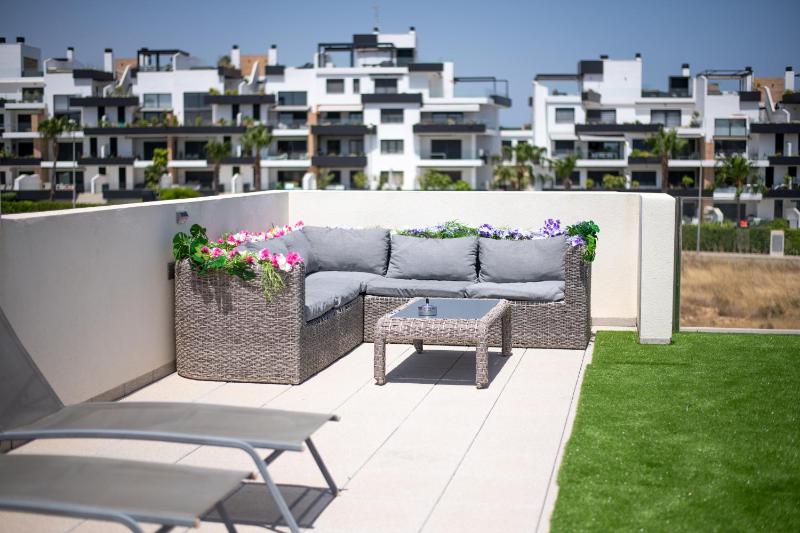 Blue Lagoon Los Dolses - La Zenia Boulevard - image 37