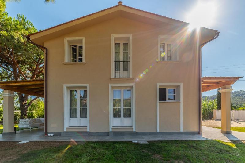 Charme Villa La Vela - Goelba - image 18