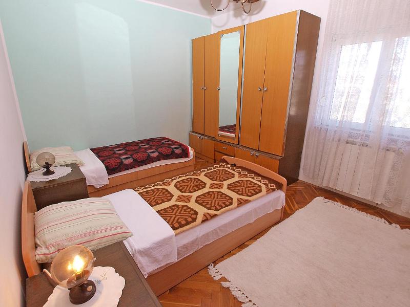 Apartment image 4