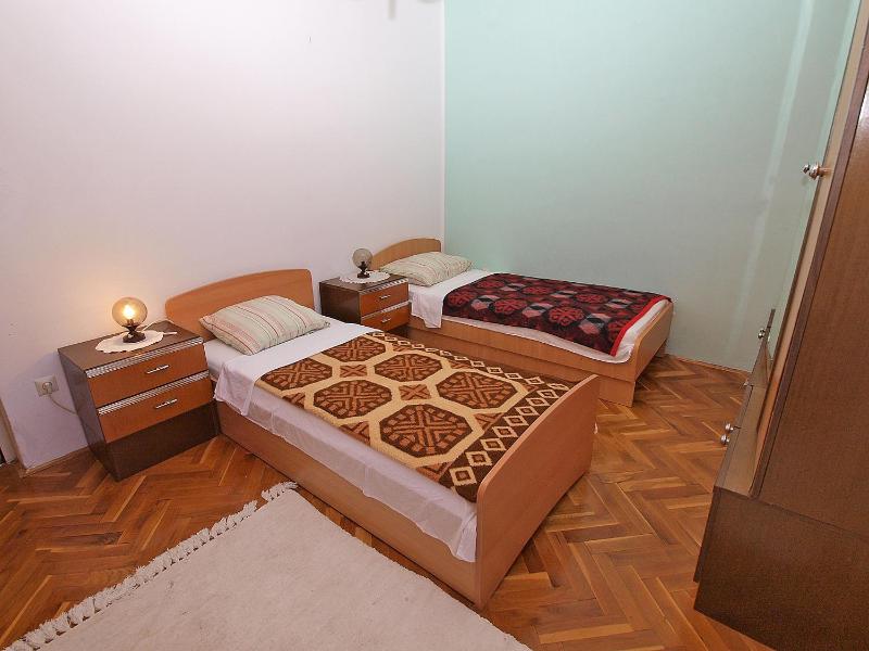 Apartment image 3