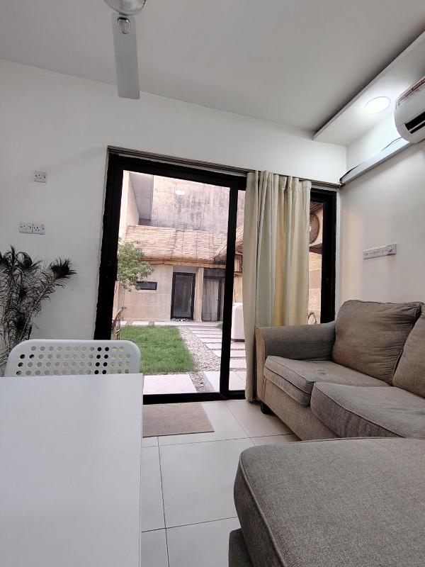 أسكن الكوخ في شارع الاميرات - image 14