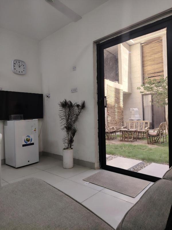 أسكن الكوخ في شارع الاميرات - image 5